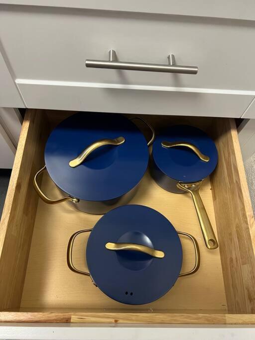 Lovely 2-Bedroom Condo Next To At&T Stadium アーリントン エクステリア 写真